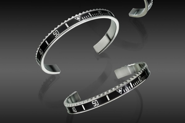 the Speedometer Official Bracelets 9