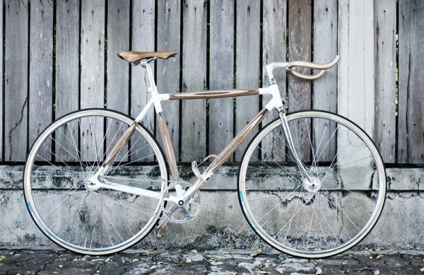 Plywood Bikes, Handlebars and Rack by Dots Design Studio