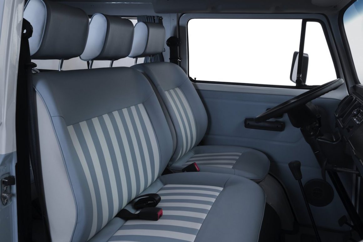 Volkswagen Type 2 Microbus the Last Kombi Edition 9