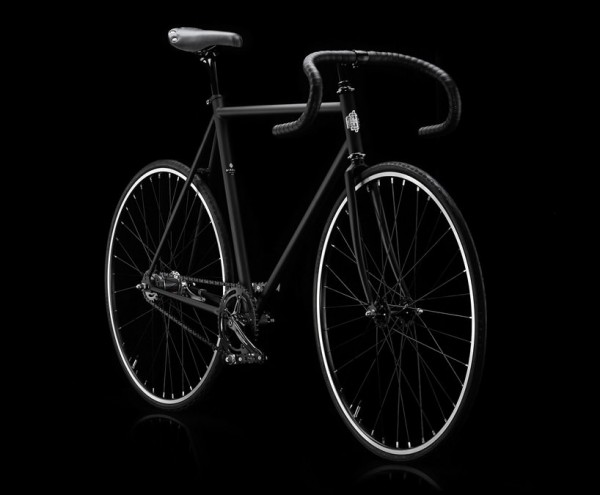 Svart bike designed by BIKEID for the MoMA store