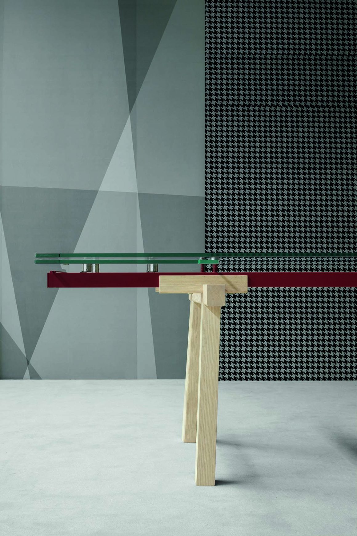 Tracks Table by Alain Gilles for BONALDO 3