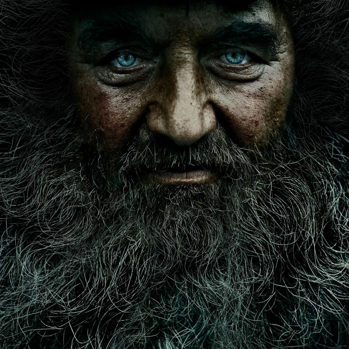 Powerful portraits by photographer Andrey Zharov 8