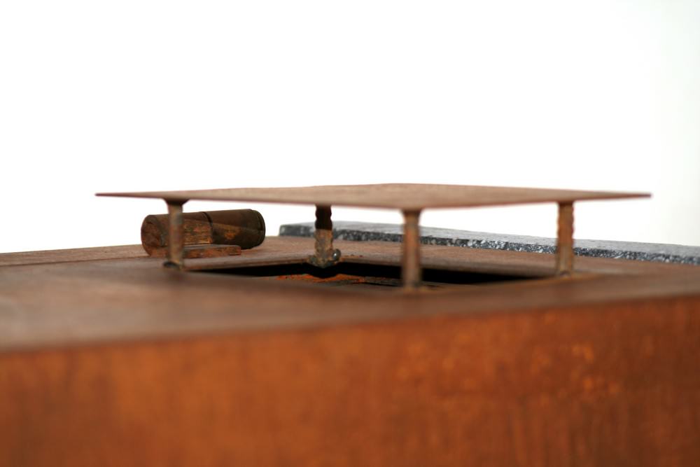 Materialitica Modern Grill Details - Concrete Batea Outdoor Grill by MateriaLitica, 7 of 9