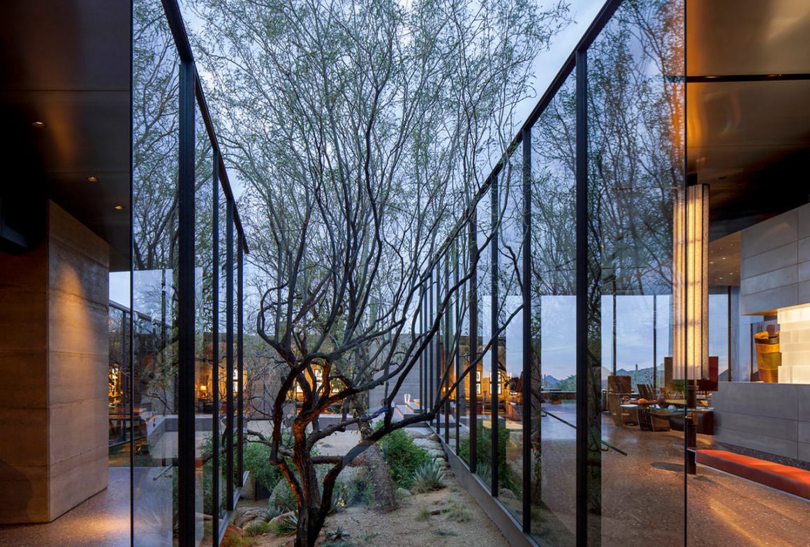 Desert Courtyard House by Wendell Burnette Architects 3