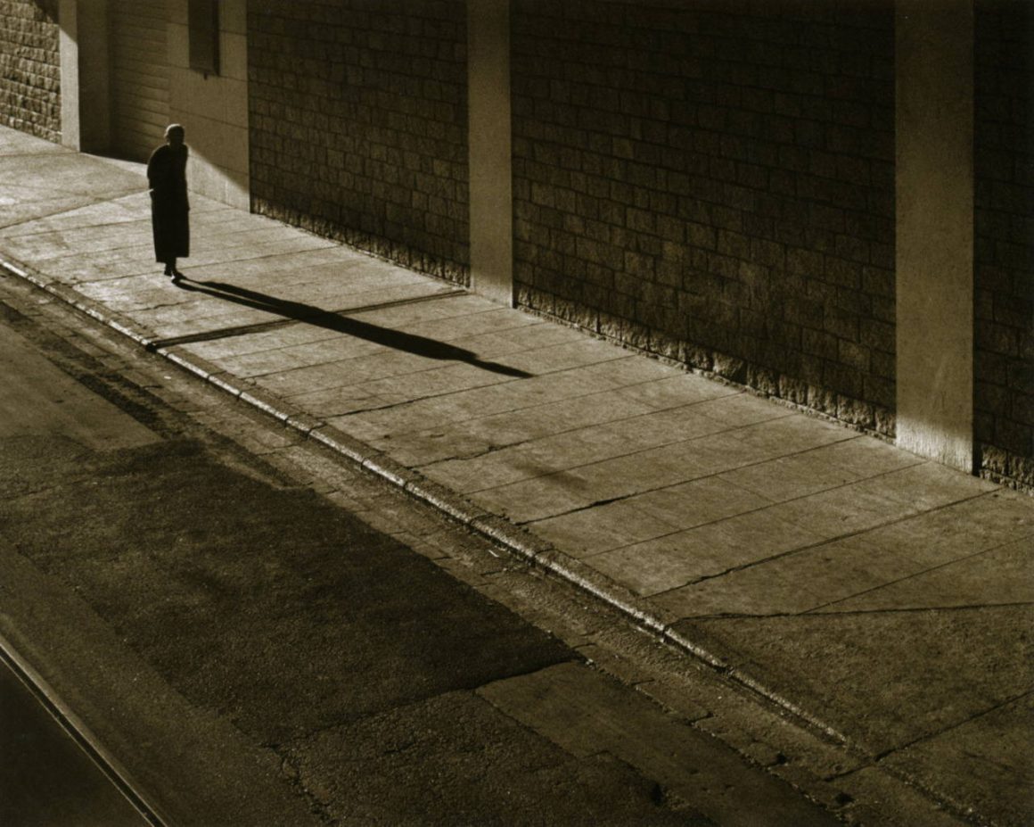 Hong Kong Yesterday by Fan Ho 16