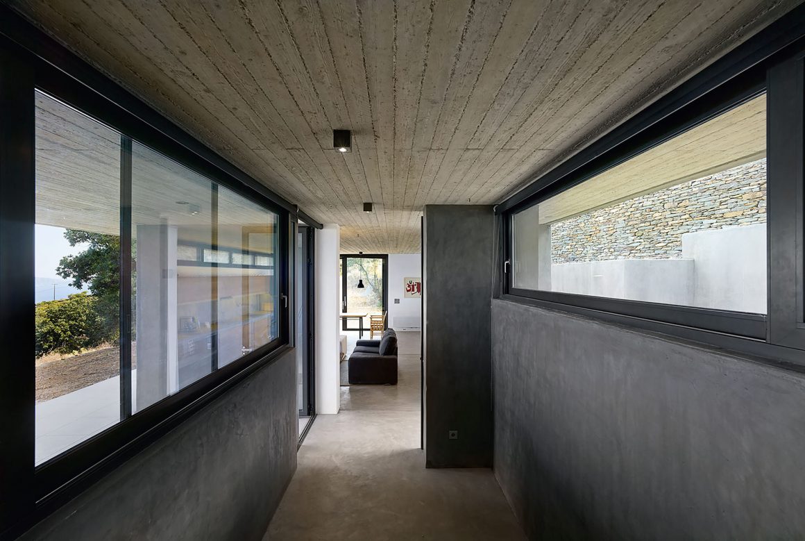 House in Kea, Greece, by Marina Stassinopoulos + Konstantinos Daskalakis 6