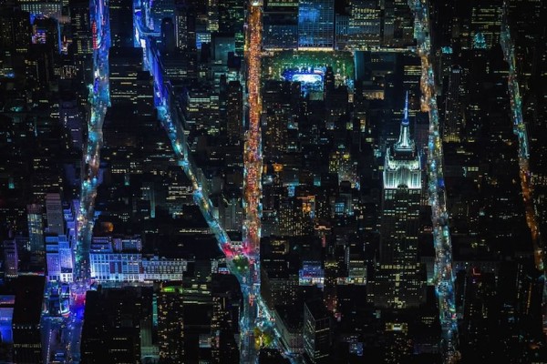 “Gotham 7.5K” by Vincent Laforet 9