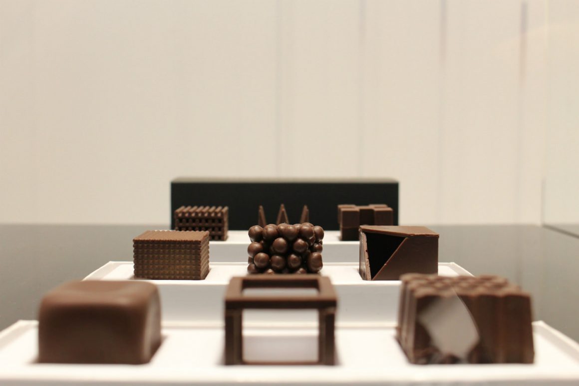 ChocolaTexture Lounge by Nendo 2