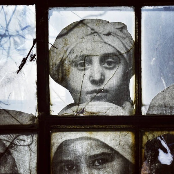 UNFRAMED Photo Exhibition in the abandoned Ellis Island Hospital by street artist JR 19