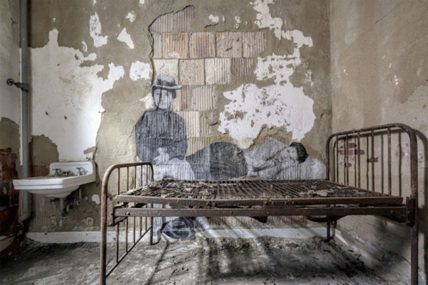 UNFRAMED Photo Exhibition in the abandoned Ellis Island Hospital by street artist JR 2