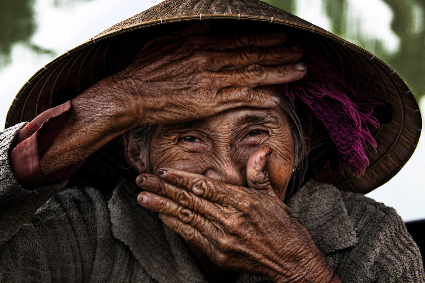 The Hidden Smiles Of Vietnam” by Réhahn pic