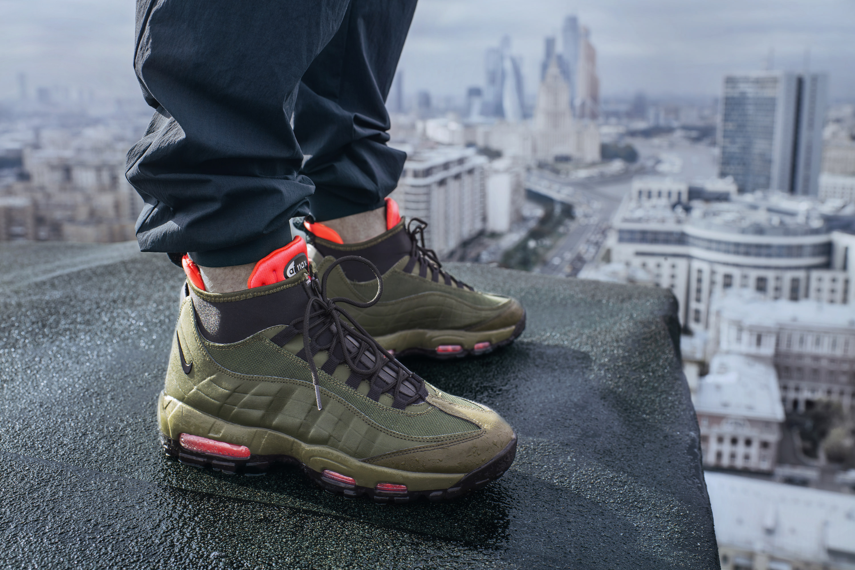 Nike Moscow Rooftop 0245 E V - Take on winter with the Nike Sneakerboots Collection, 3 of 11