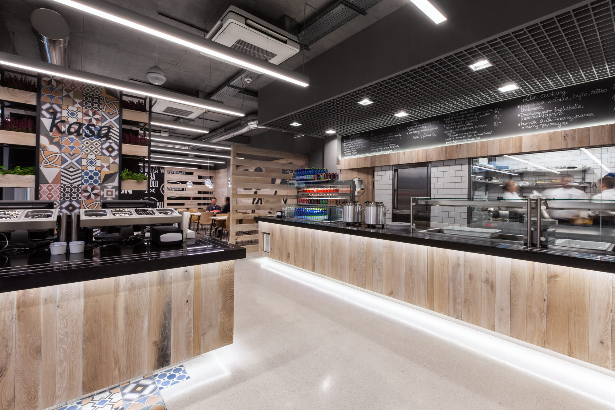 LIDL restaurant by mode:lina architekci, 3 of 23
