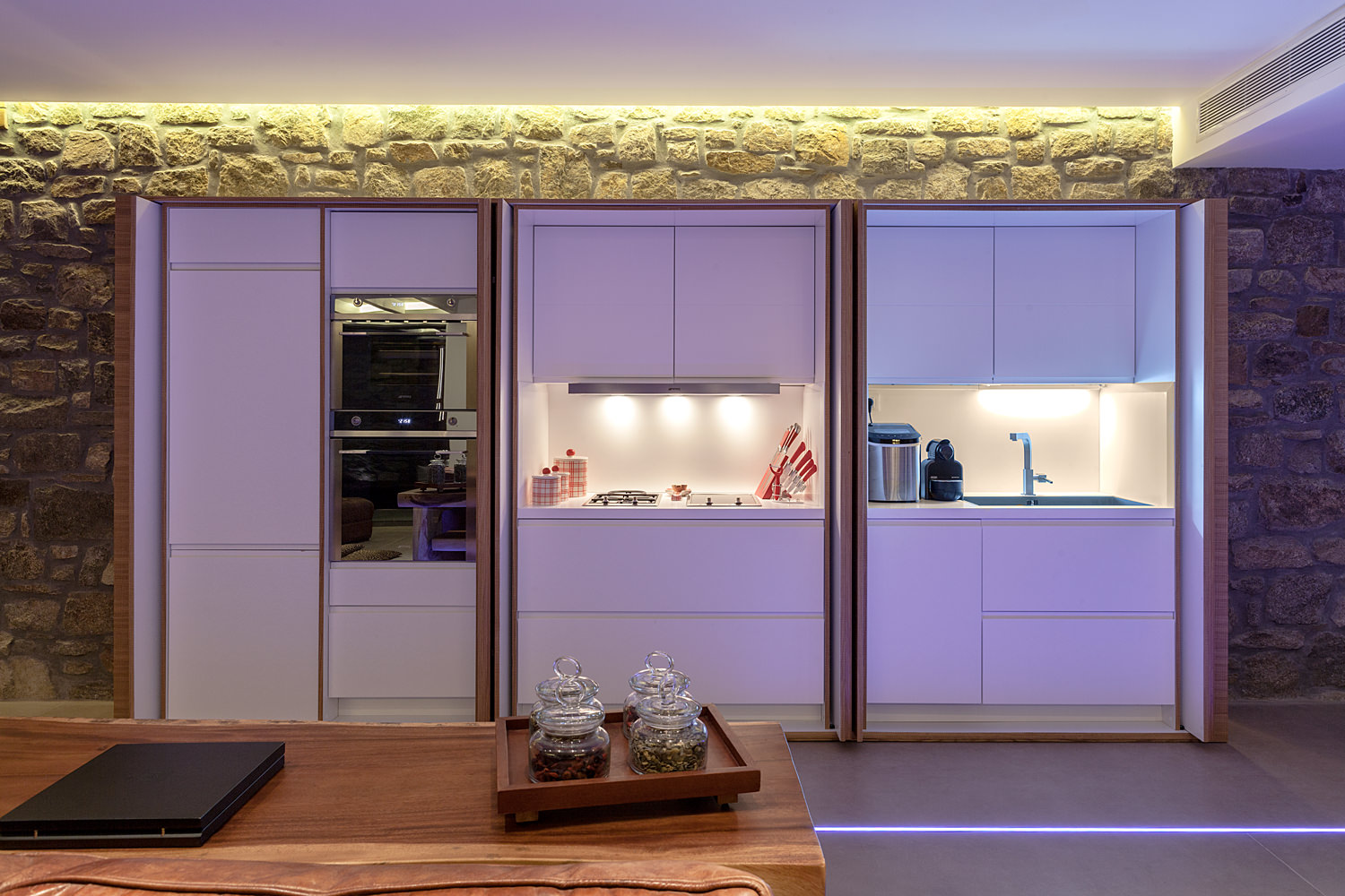 V Project Nicholas Frantzeskos - V Project by Nicholas Frantzeskos, 11 of 21