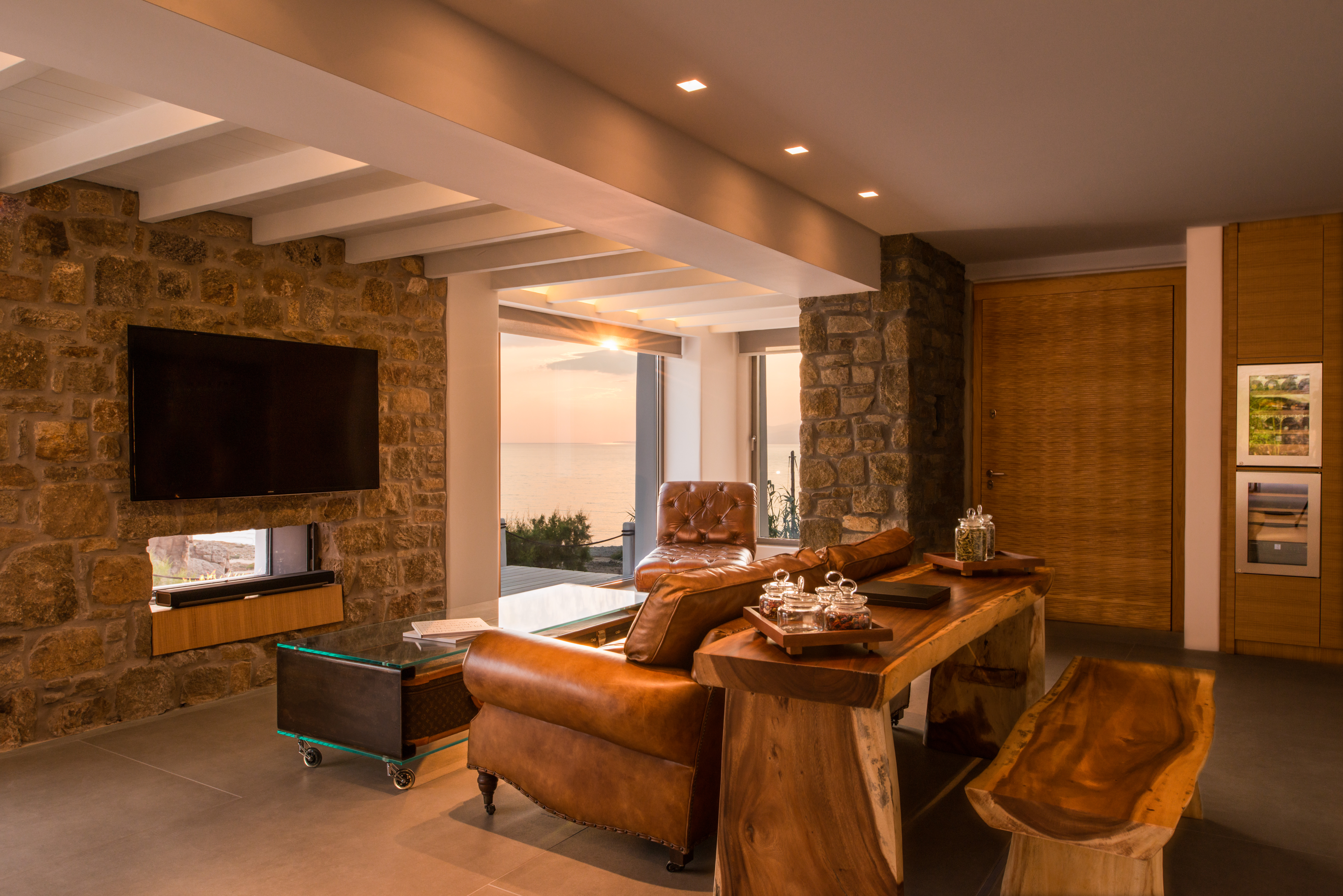 V Project Nicholas Frantzeskos - V Project by Nicholas Frantzeskos, 18 of 21