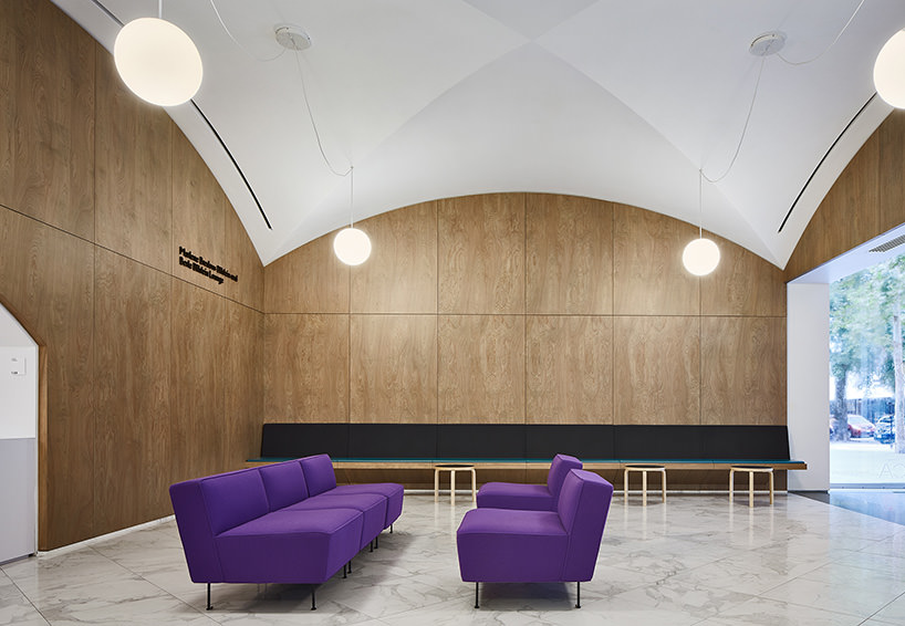 Johnston Marklee Mca Chicago Pedro Y Juana Chris Ofili